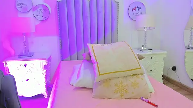 Snapshot of Alison_Carde05 chatting on 02.11.26 Alison Carde05 online show from 02.11.26