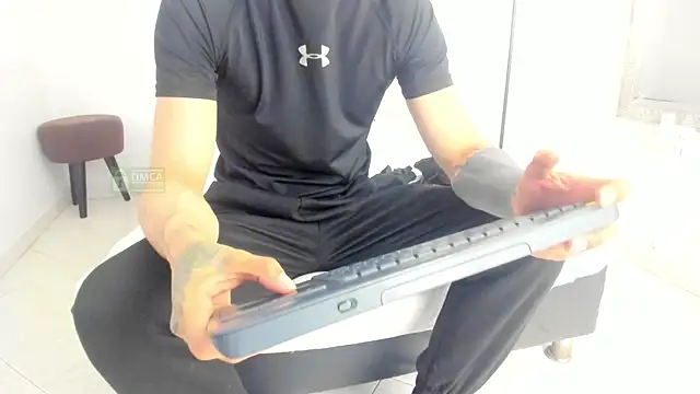 Mr Klein 69 online show from 09.12.25