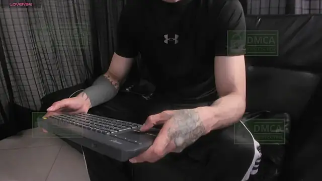 Mr Klein 69 online show from 11.12.25