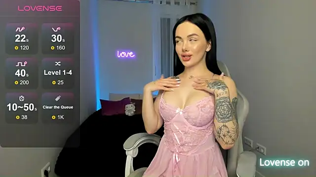 Snapshot of SelinaStorm chatting on 04.12.26 SelinaStorm online show from 04.12.26