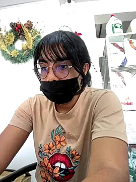 Kyra  Rose online show from 12.04.25