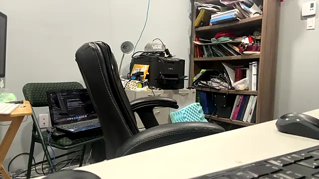 frankyjones8989 online show from 11.15.25