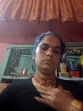 Snapshot of Hot_ashna chatting on 11.15.25 Hot ashna online show from 11.15.25