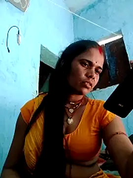 Snapshot of Hot_ashna chatting on 02.13.26 Hot ashna online show from 02.13.26