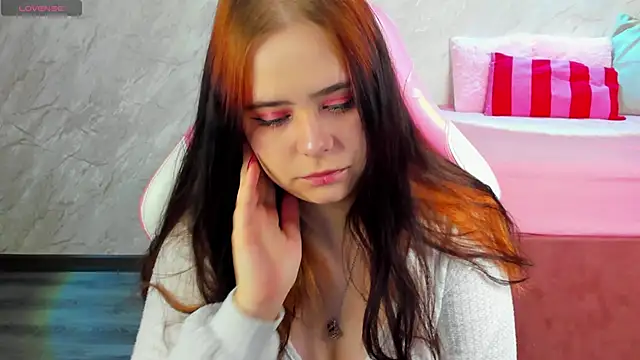 Alis Platt online show from 02.28.26