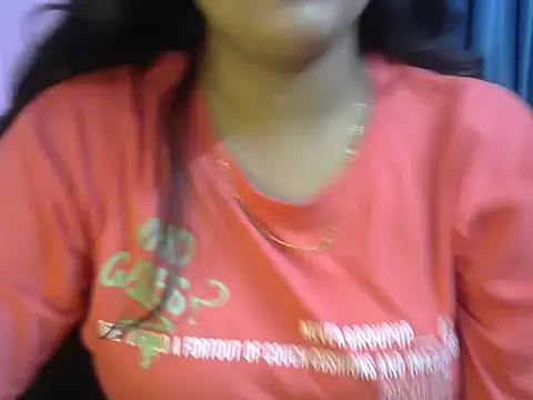 Snapshot of Queenxxx98 chatting on 09.16.25 Queenxxx98 online show from 09.16.25