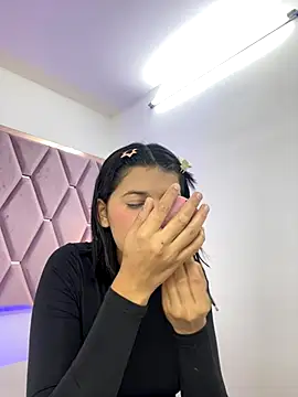 MaskedGirl  online show from 09.28.25