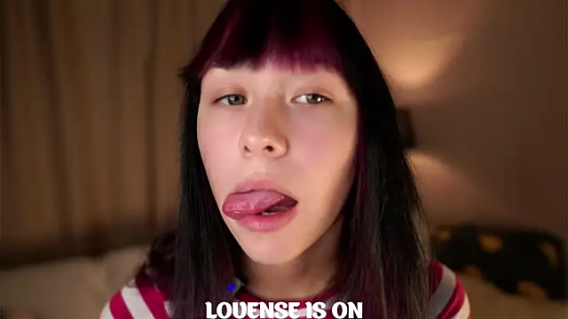 BritniBers online show from 10.04.25