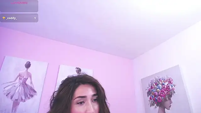 Snapshot of linda_morgan1 chatting on 10.08.25 linda morgan1 online show from 10.08.25