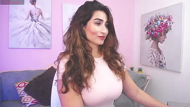 Snapshot of linda_morgan1 chatting on 10.27.25 linda morgan1 online show from 10.27.25