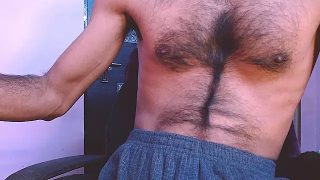 Snapshot of funndudd chatting on 02.15.26 funndudd online show from 02.15.26