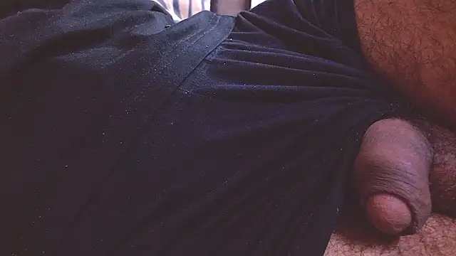 Snapshot of funndudd chatting on 02.19.26 funndudd online show from 02.19.26