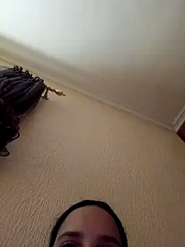 Snapshot of Ahalm chatting on 12.02.25 Ahalm online show from 12.02.25