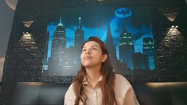 Skylar  Desire online show from 11.05.25