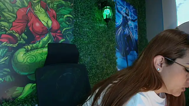 Skylar  Desire online show from 11.22.25