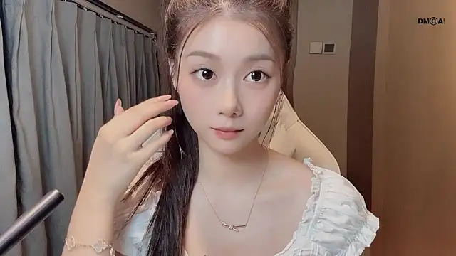 Makinghappymyself  online show from 12.04.25