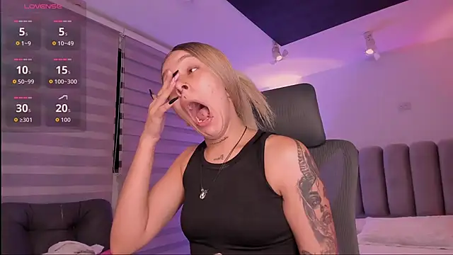 SkyThompson online show from 11.16.25