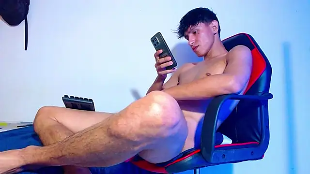 rowanbigboy23 online show from 11.02.25