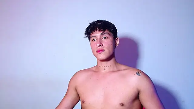 rowanbigboy23 online show from 04.23.26