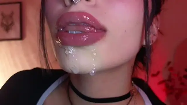 Hollyxx  online show from 05.08.26