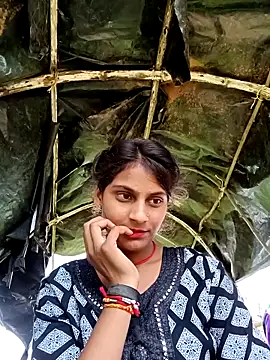 Snapshot of Jyoti_thakurr chatting on 09.11.25 Jyoti thakurr online show from 09.11.25