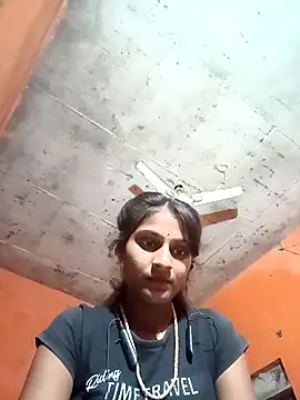 Snapshot of Jyoti_thakurr chatting on 10.10.25 Jyoti thakurr online show from 10.10.25