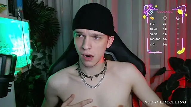 frozen boy online show from 11.13.25