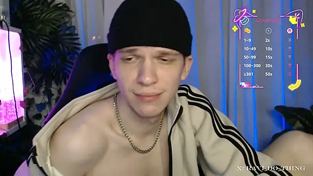 frozen boy online show from 11.17.25