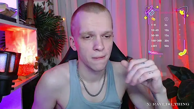 frozen boy online show from 11.22.25