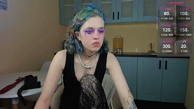 NoelleGothicShadow online show from 01.17.26