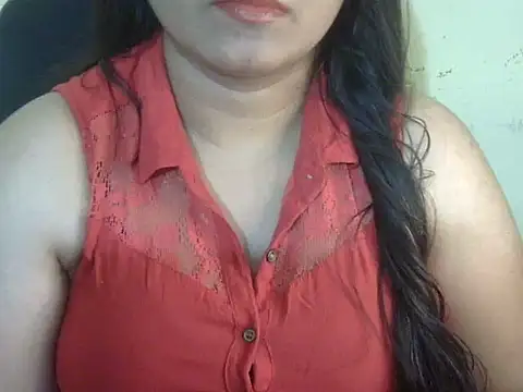 Aanya Hazel online show from 10.26.25