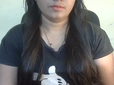 Aanya Hazel online show from 11.19.25