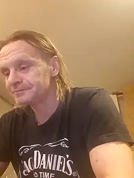 Snapshot of Kuba_Gd chatting on 01.12.25 Kuba Gd online show from 01.12.25