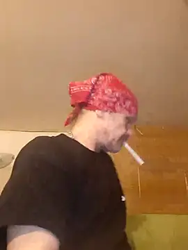 Snapshot of Kuba_Gd chatting on 02.07.25 Kuba Gd online show from 02.07.25