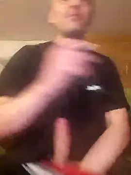 Snapshot of Kuba_Gd chatting on 02.19.25 Kuba Gd online show from 02.19.25