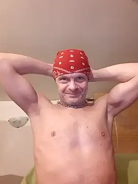 Snapshot of Kuba_Gd chatting on 03.11.25 Kuba Gd online show from 03.11.25