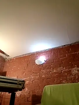 Snapshot of Kuba_Gd chatting on 09.19.25 Kuba Gd online show from 09.19.25