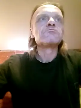 Snapshot of Kuba_Gd chatting on 10.09.25 Kuba Gd online show from 10.09.25