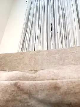 Marian Zeller online show from 11.14.25