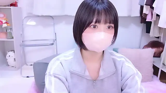 Hinata Sun online show from 02.24.26