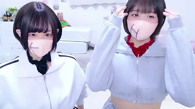 Hinata Sun online show from 05.07.26