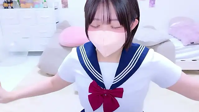 Snapshot of Hinata_Sun chatting on 06.18.26 Hinata Sun online show from 06.18.26