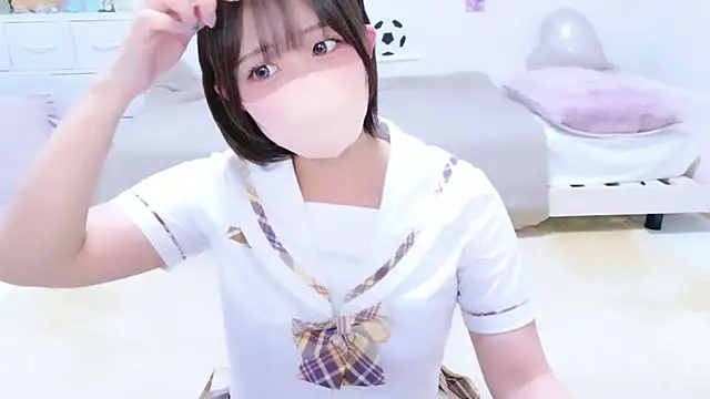 Hinata Sun online show from 07.11.26
