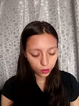 Snapshot of Lahila_ chatting on 09.18.25 Lahila  online show from 09.18.25