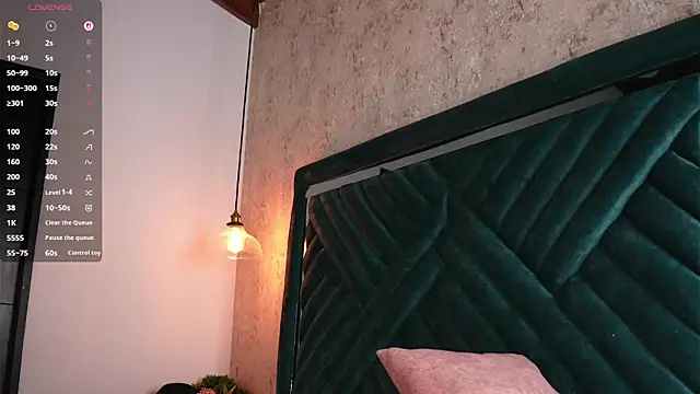Sofi Moreno online show from 07.22.26