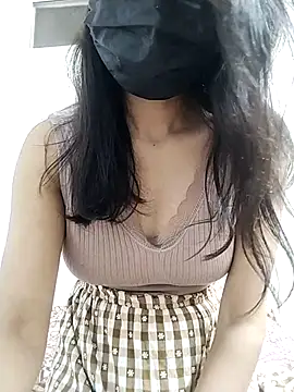 Snapshot of Shreya-babe chatting on 09.19.25 Shreya-babe online show from 09.19.25