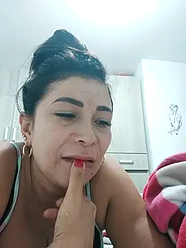 mia mancinii online show from 11.23.25