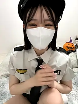 Snapshot of Ribon_n chatting on 10.30.25 Ribon n online show from 10.30.25