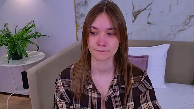 AmadaReine online show from 10.01.25