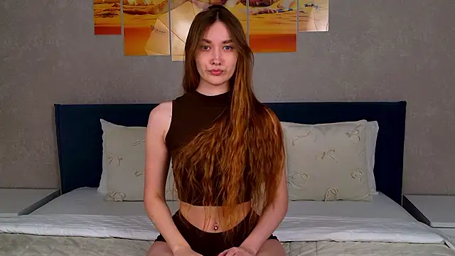 AmadaReine online show from 03.13.26